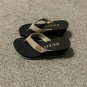Guess Saraly Wedges gold/rhinestone NWOT